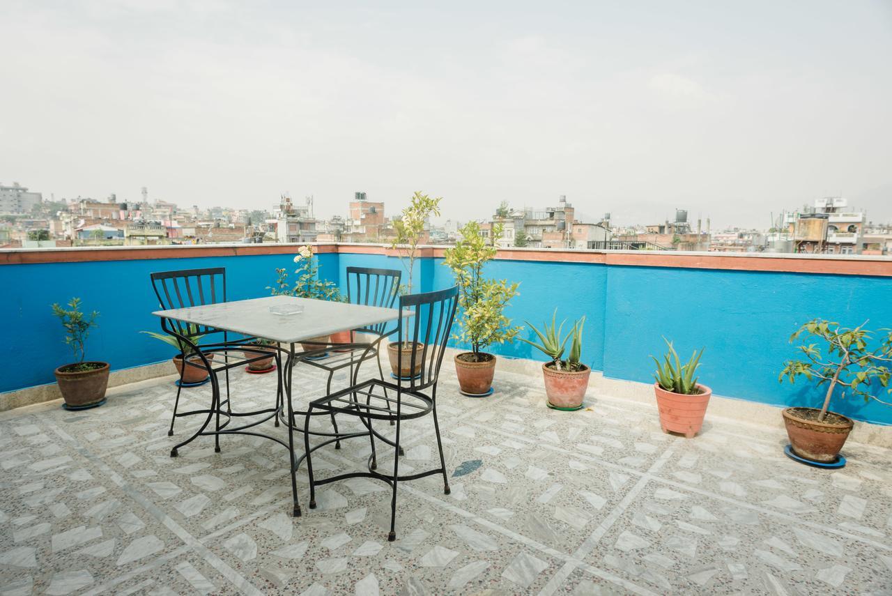 Famous House Kathmandu Hostel Ngoại thất bức ảnh