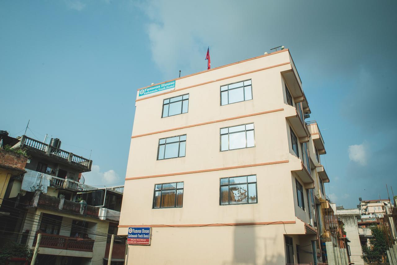 Famous House Kathmandu Hostel Ngoại thất bức ảnh