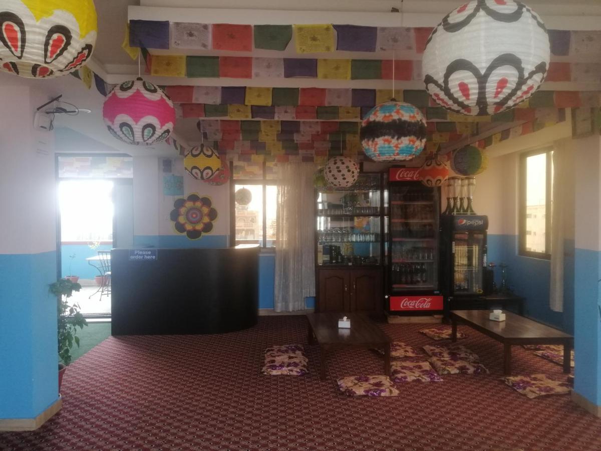 Famous House Kathmandu Hostel Ngoại thất bức ảnh